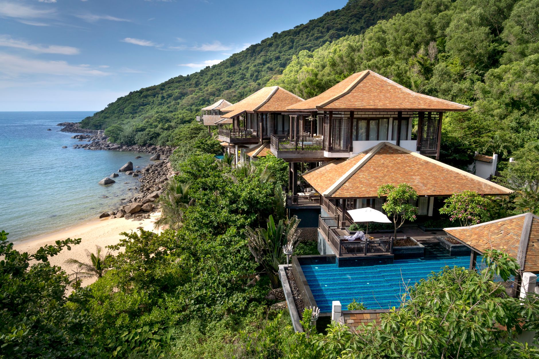 Luxury secluded villa patio overlooking the ocean